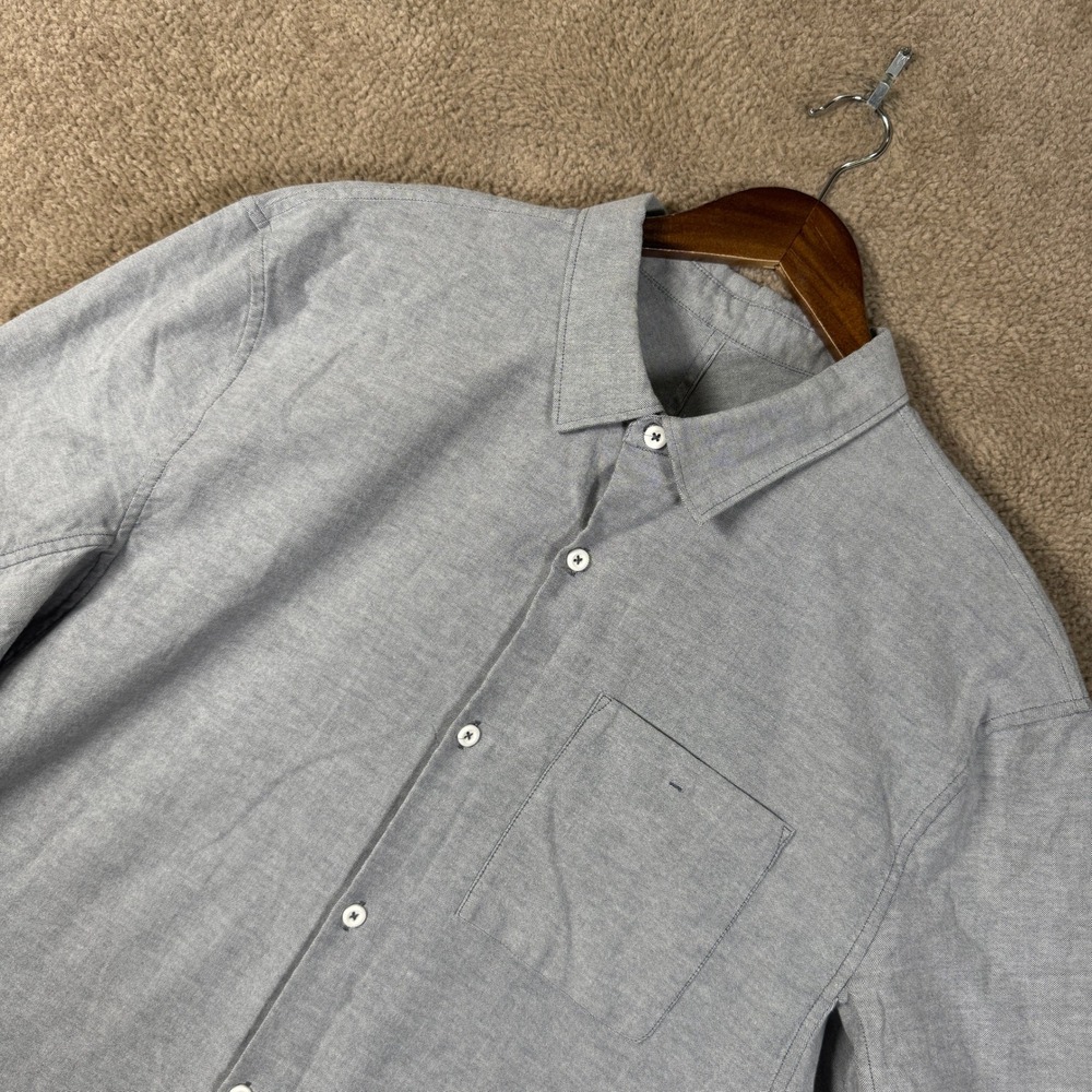 Lululemon Button Down Shirt Mens Large Gray Short Sleeve Commission Tech Pocket